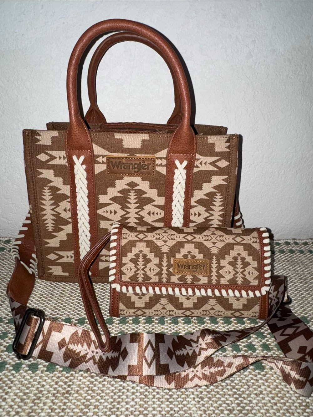 Wrangler Brown & Cream Tote, Keychain Card/Coin holder, & Matching Crossbody